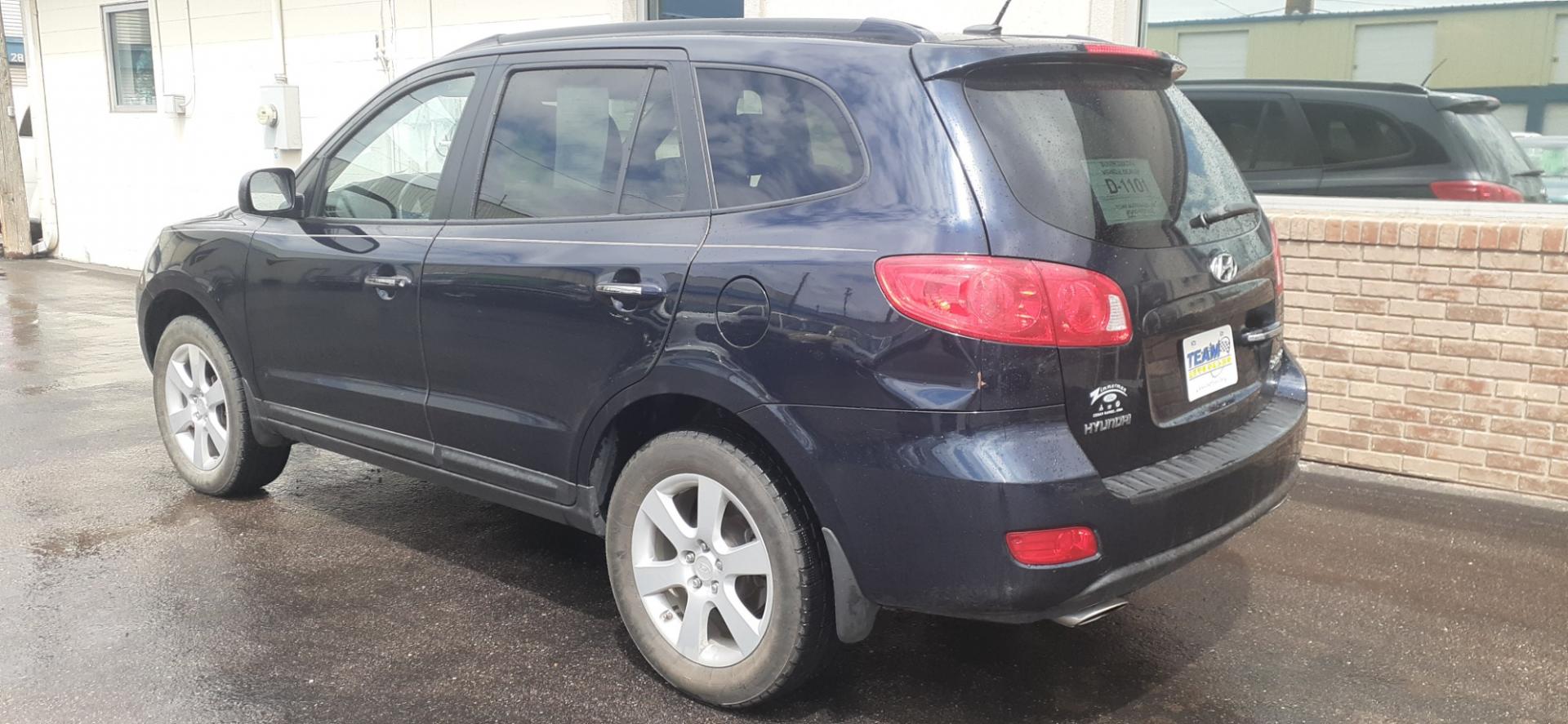 2008 Hyundai Santa Fe (5NMSH73E28H) , located at 2015 Cambell Street, Rapid City, SD, 57701, (605) 342-8326, 44.066433, -103.191772 - Photo#2